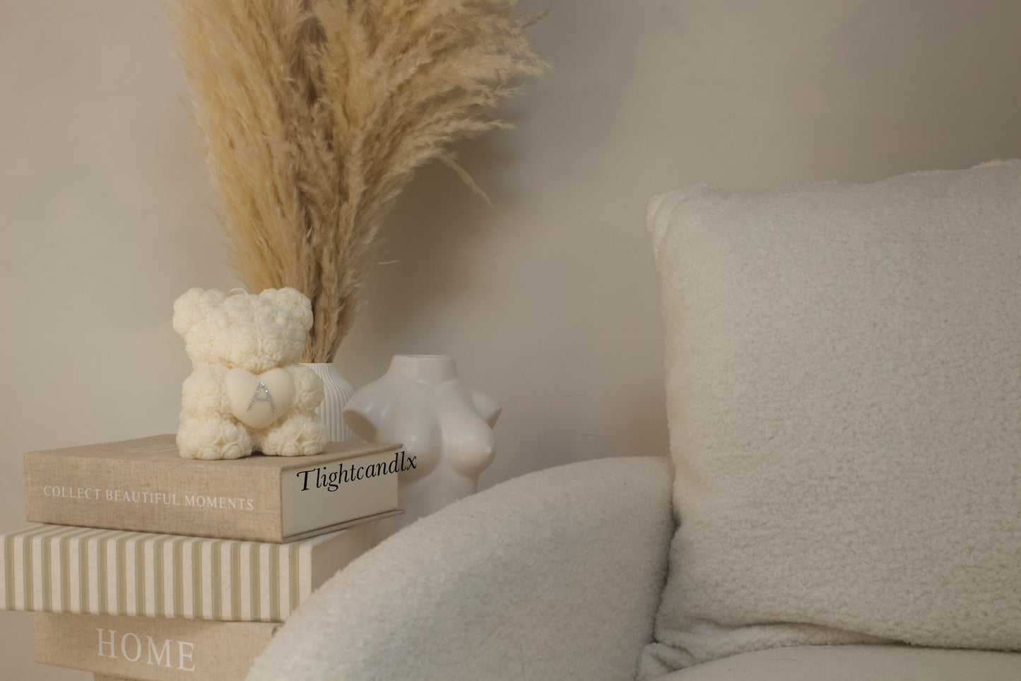 Rosey Bear XL candle - Personlised letter