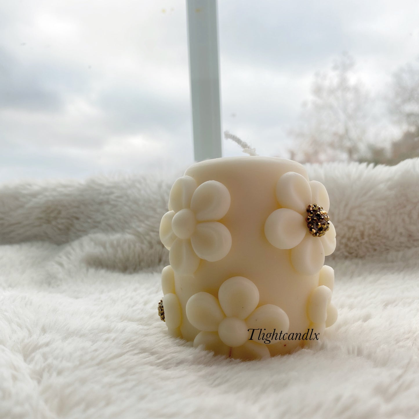 Sweet Daisy II candle - Gold edition